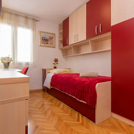 Apartment Ursus *