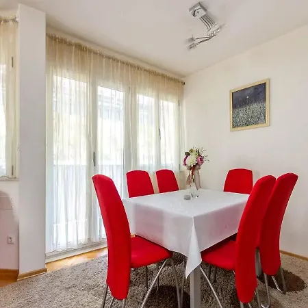 Apartment Ursus *